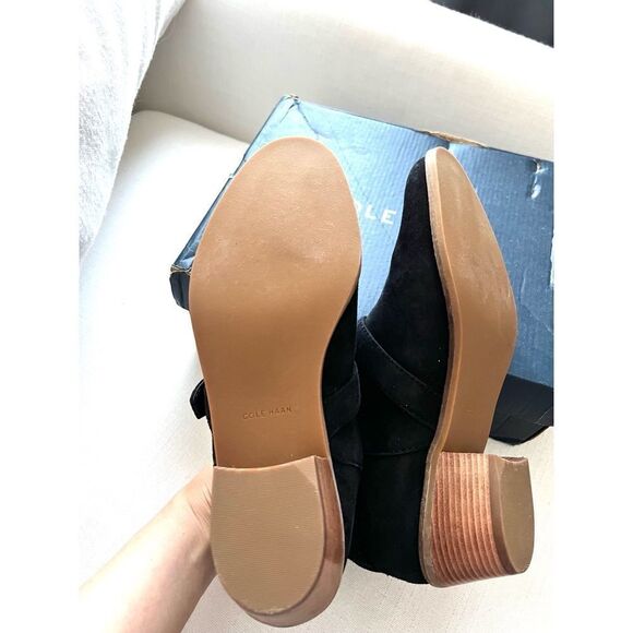 cole haan jensynn suede black bootie size 7.5B - Picture 8 of 9